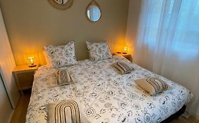 Le Boheme Chic Patte D'Oie ****